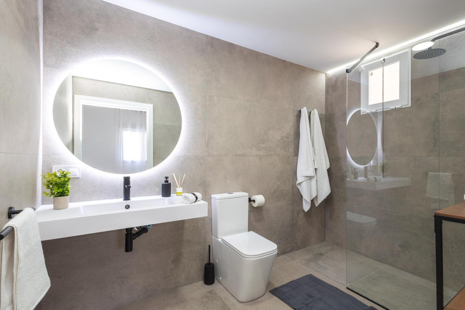 Moderno, Amplio Y Muy Comodo Appartement Valencia