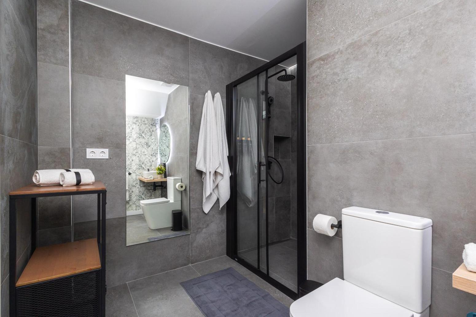 Moderno, Amplio Y Muy Comodo Appartement *